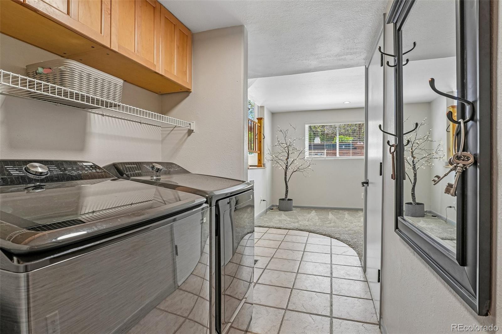 956 Mountain View Drive