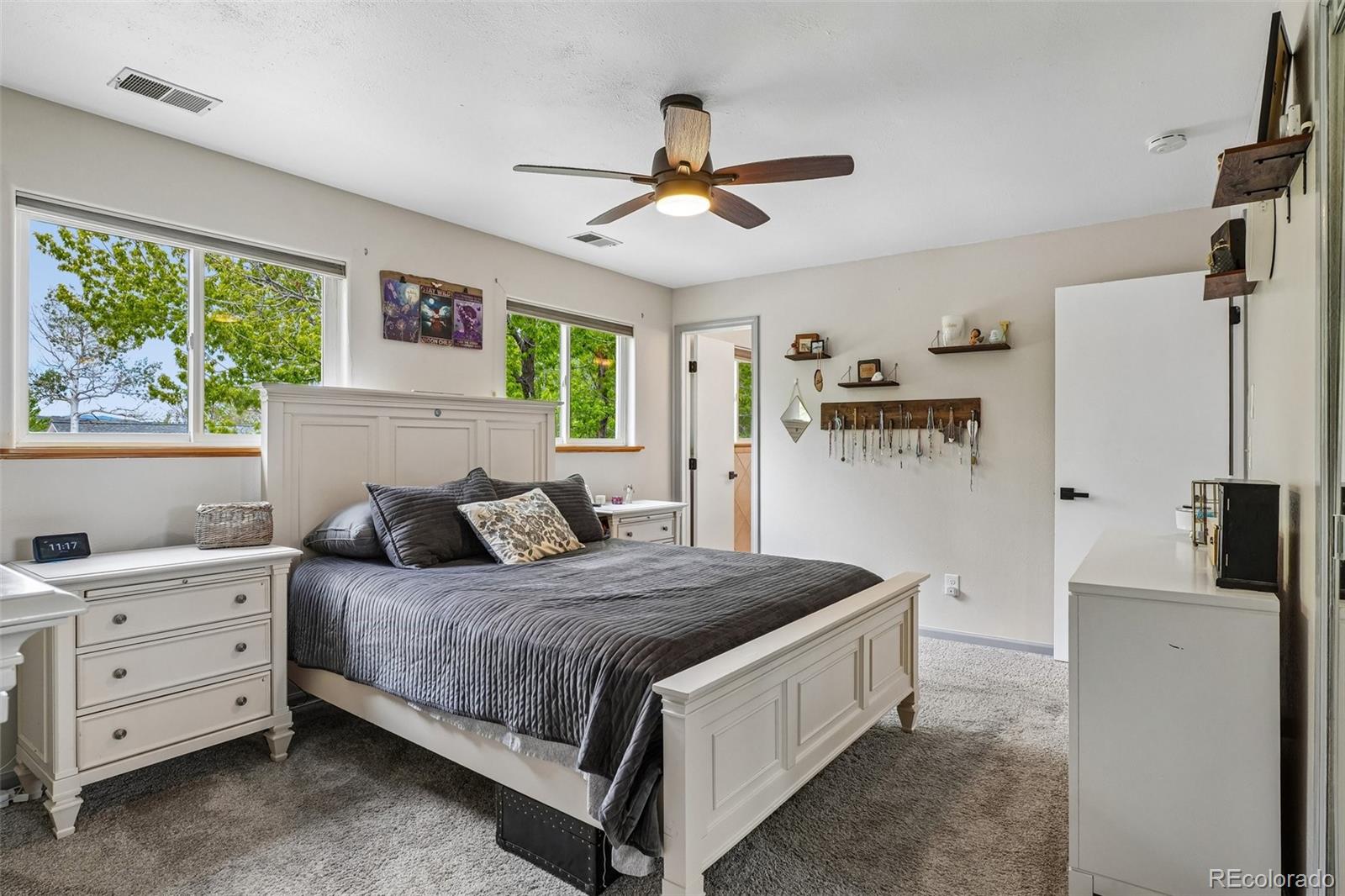 956 Mountain View Drive
