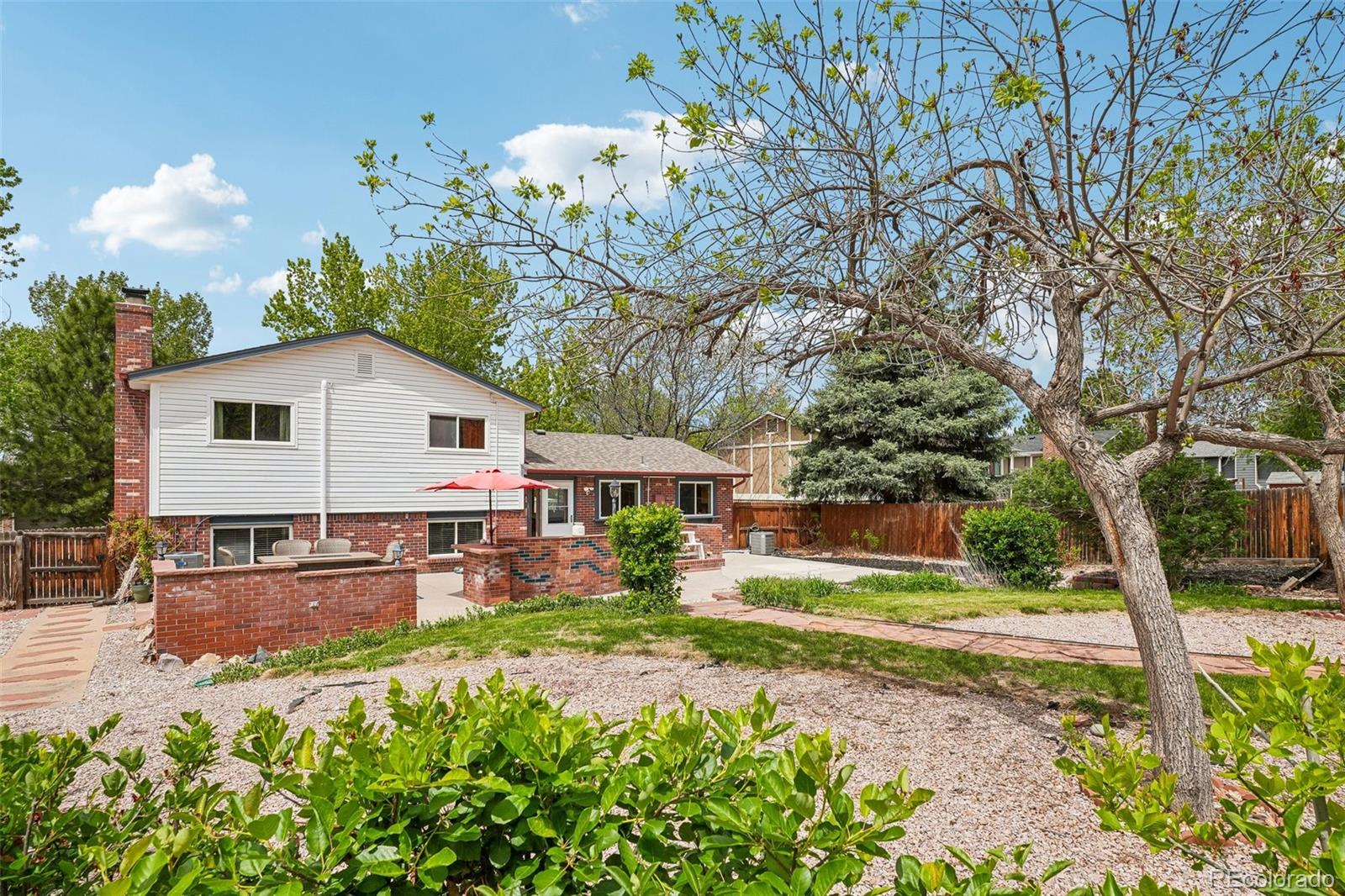 956 Mountain View Drive