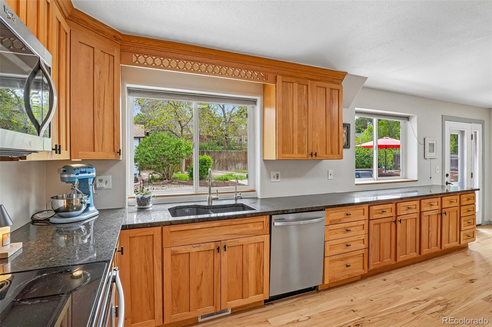 956 Mountain View Drive