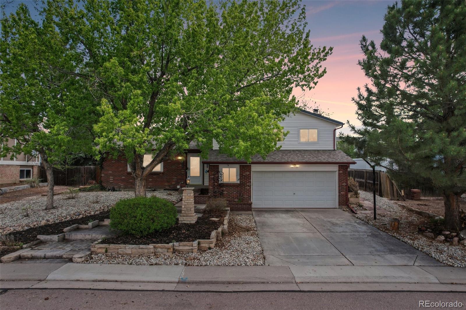 956 Mountain View Drive