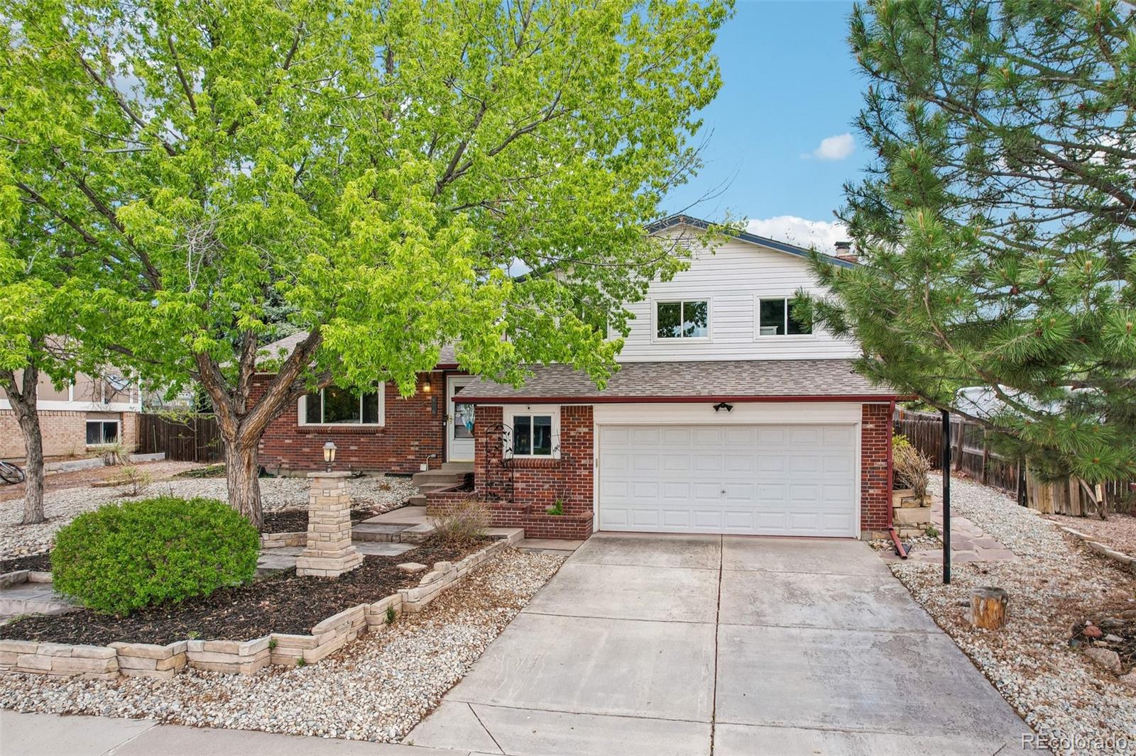 956 Mountain View Drive