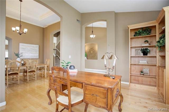 7581 Nuthatch Circle