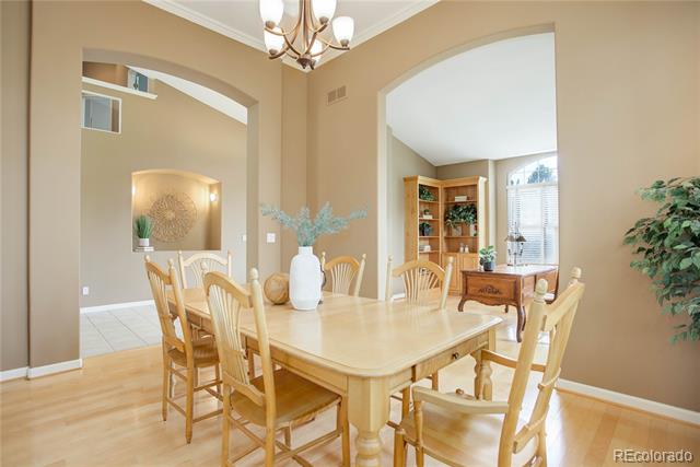 7581 Nuthatch Circle