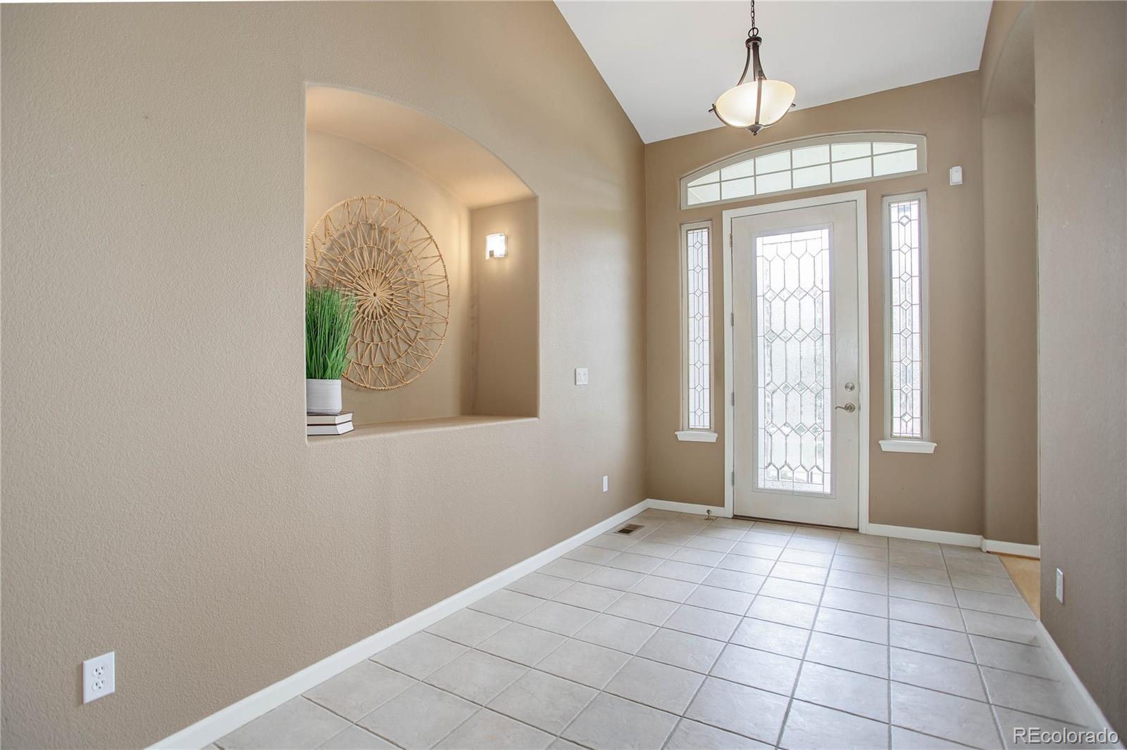 7581 Nuthatch Circle