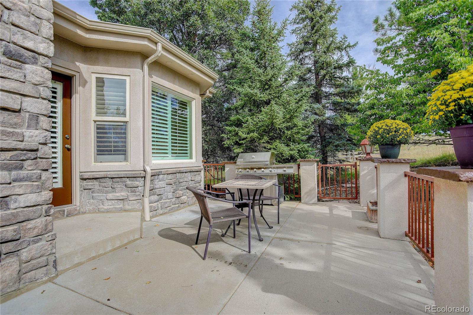 7581 Nuthatch Circle