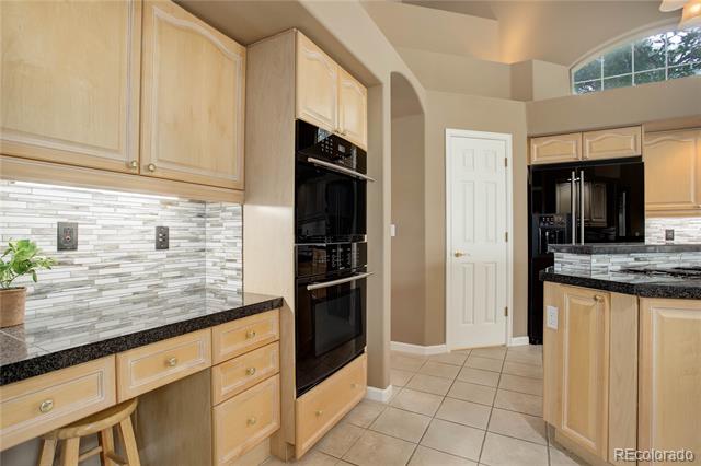 7581 Nuthatch Circle