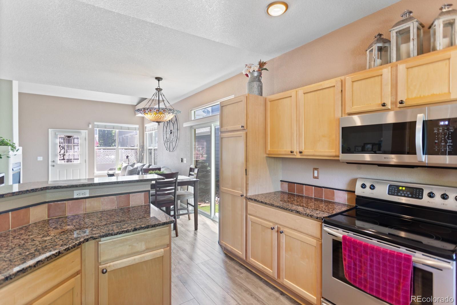 8386 Devinney Street