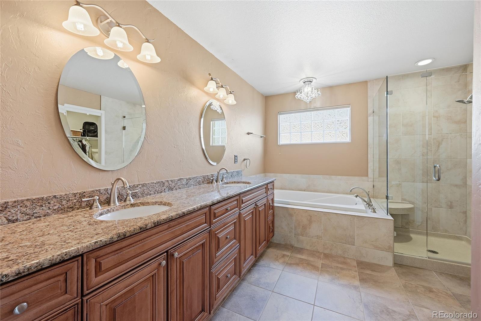 5886 S Ensenada Street