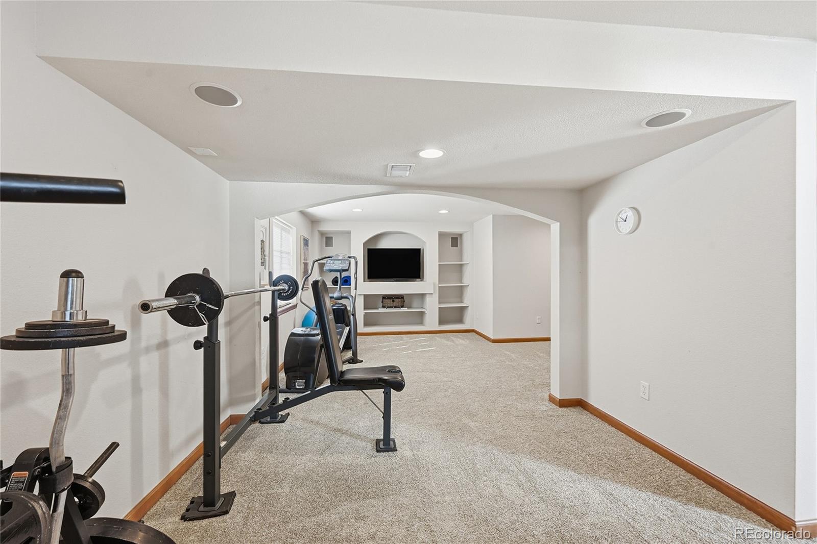 5886 S Ensenada Street