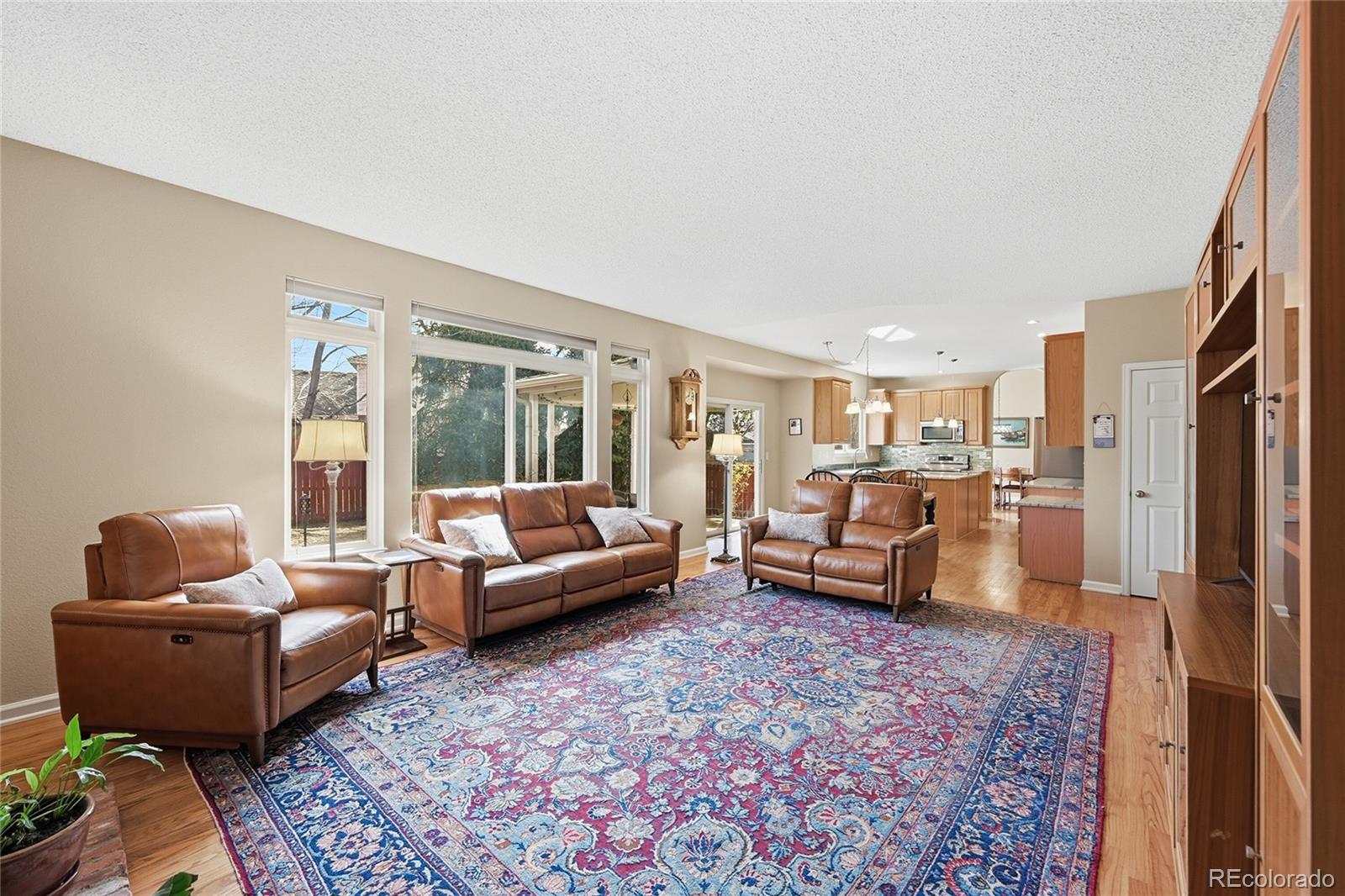 5886 S Ensenada Street