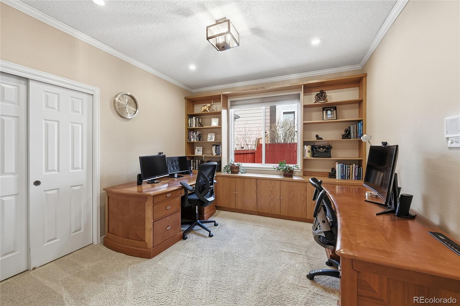 5886 S Ensenada Street