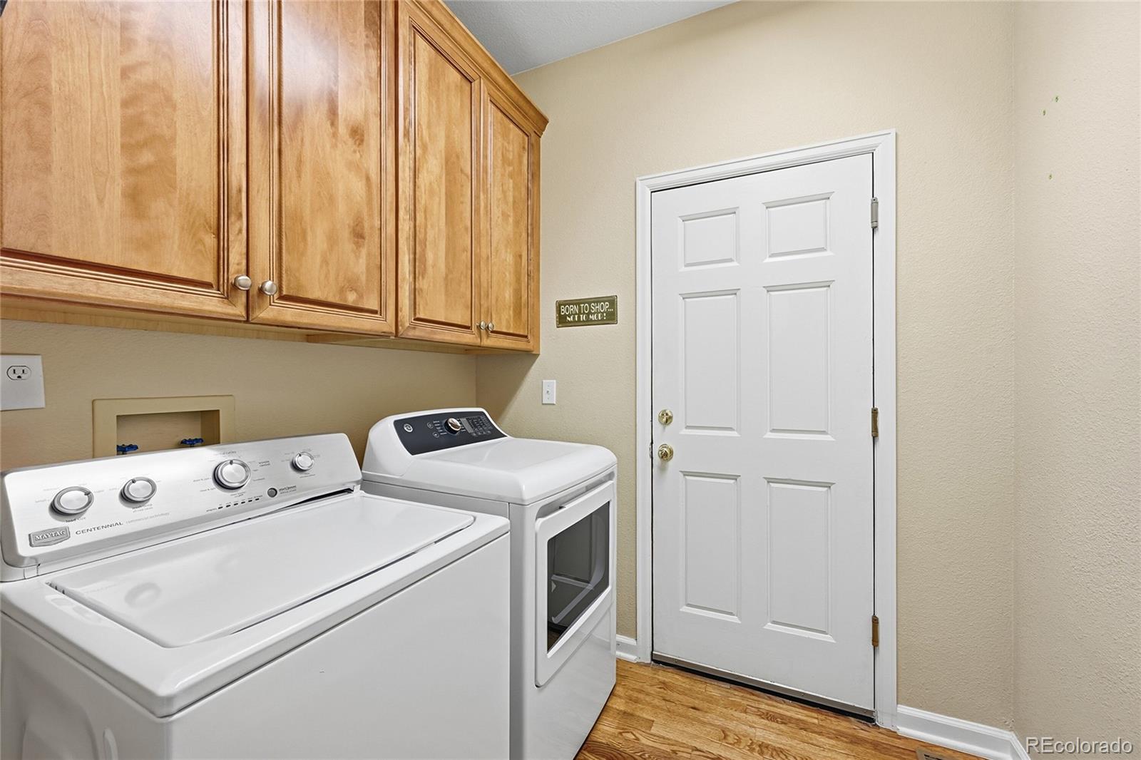 5886 S Ensenada Street