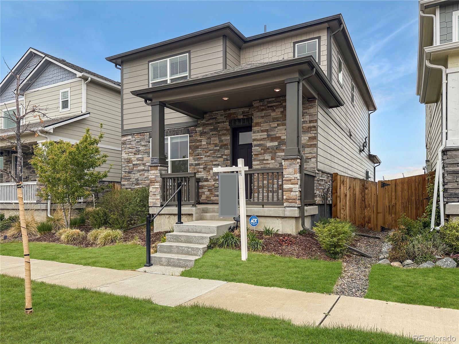21885 E 9th Place