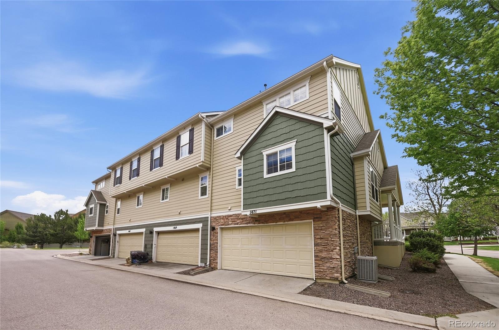1471 Nemrick Place
