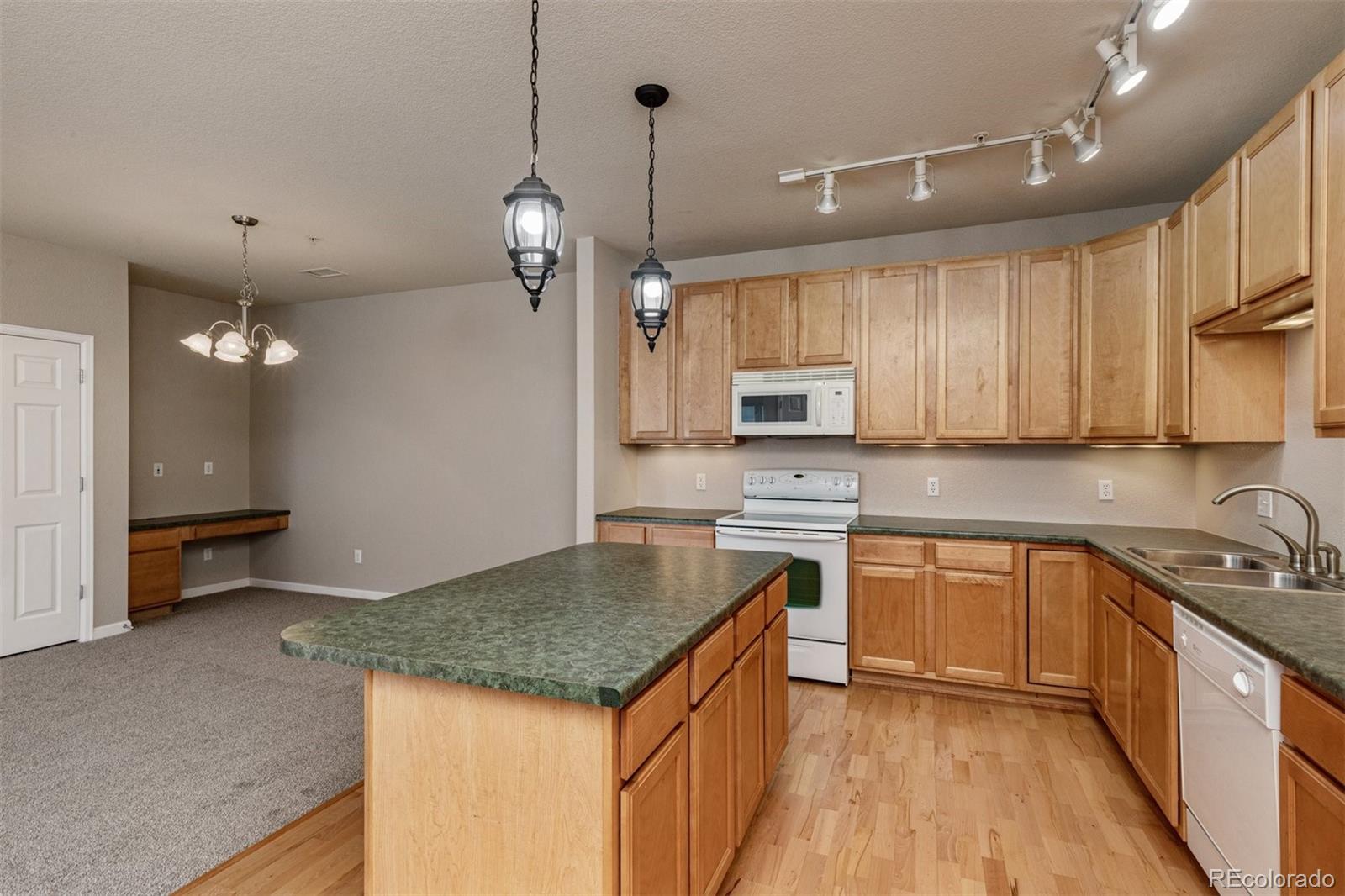 16611 Las Ramblas Lane Unit: R