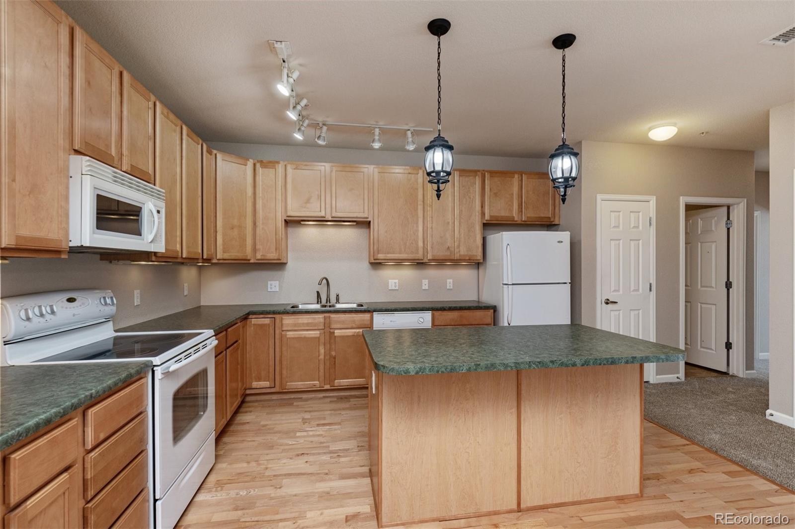 16611 Las Ramblas Lane Unit: R