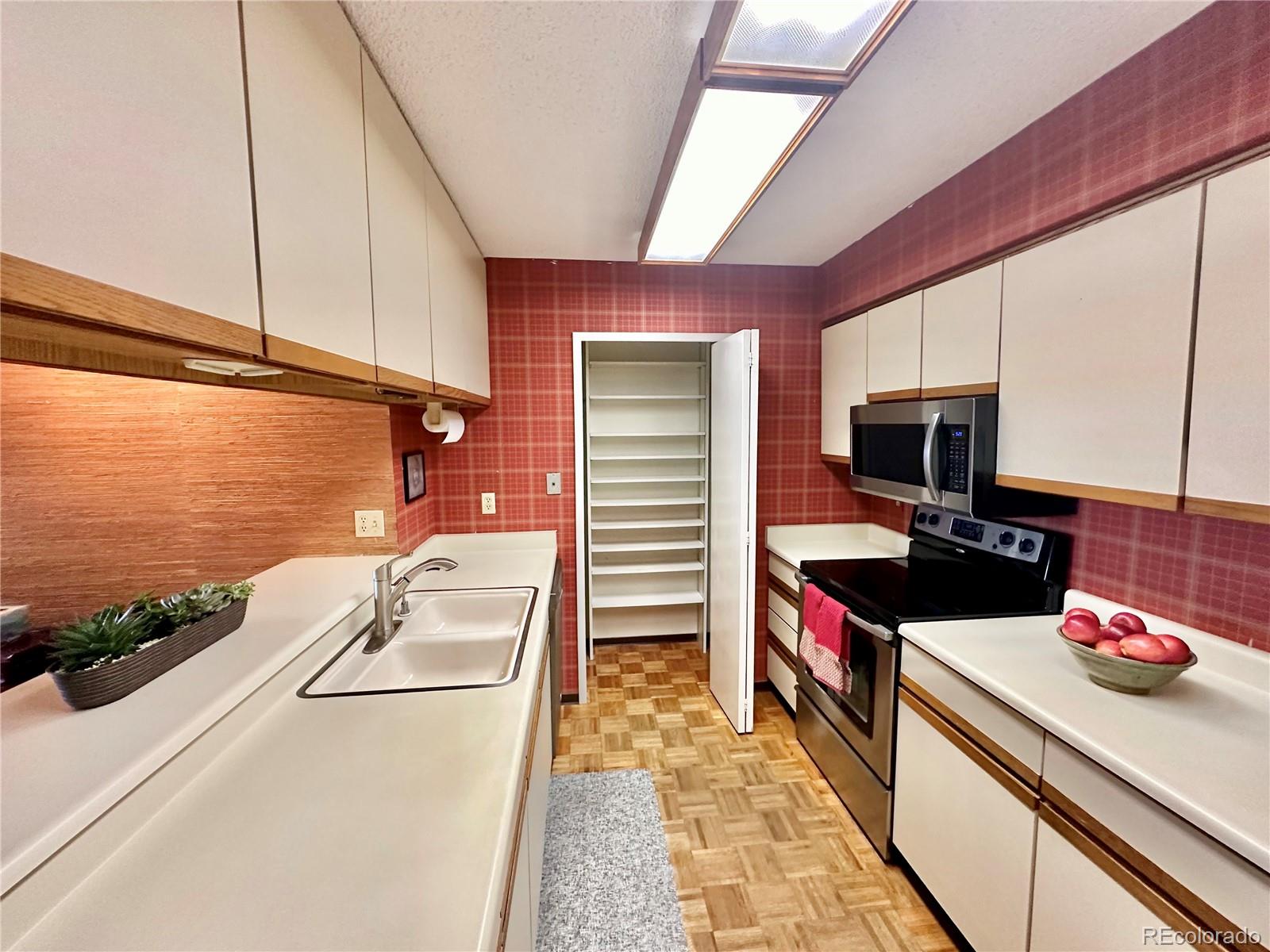 7420 E Quincy Avenue Unit: 603