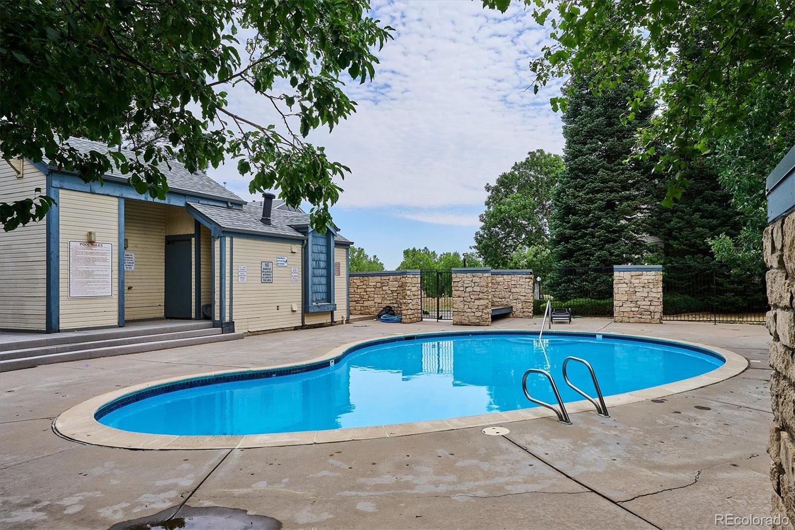 15999 E Alaska Place Unit: B