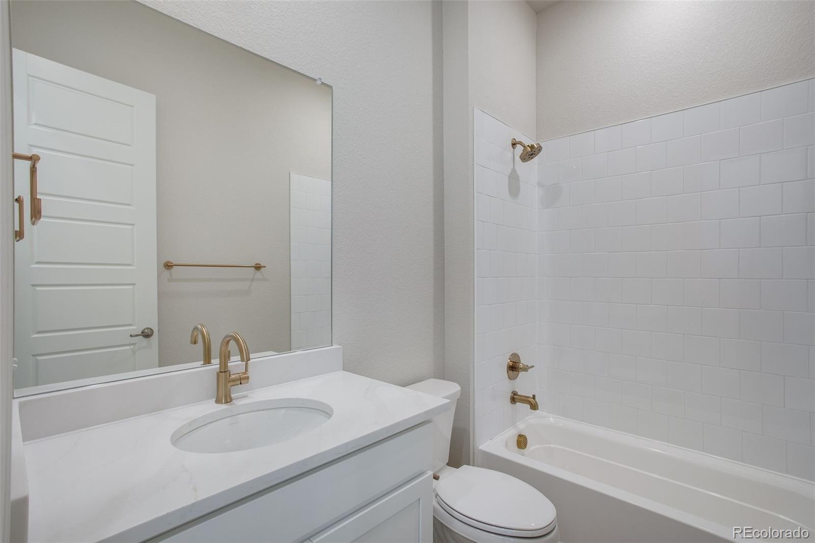 1742 Mount Meeker Avenue