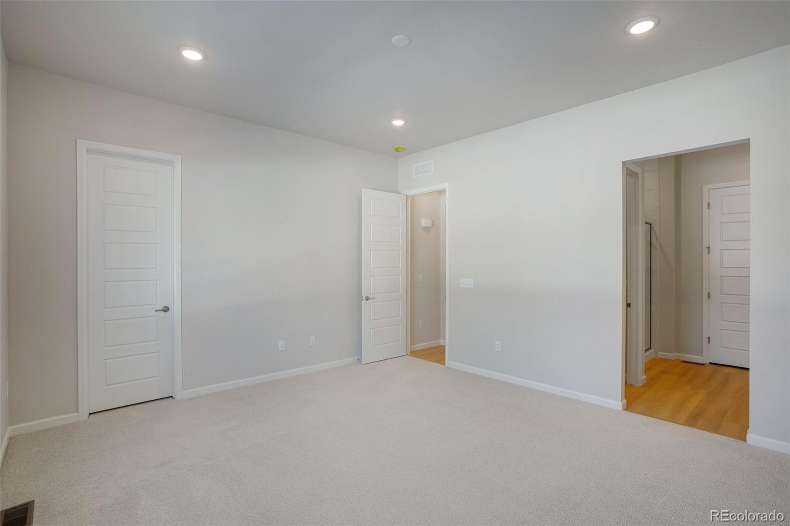 1742 Mount Meeker Avenue