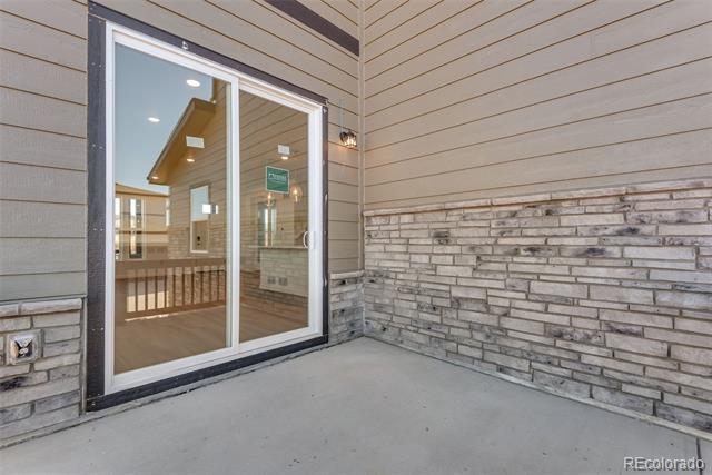 3364 N Haleyville Court