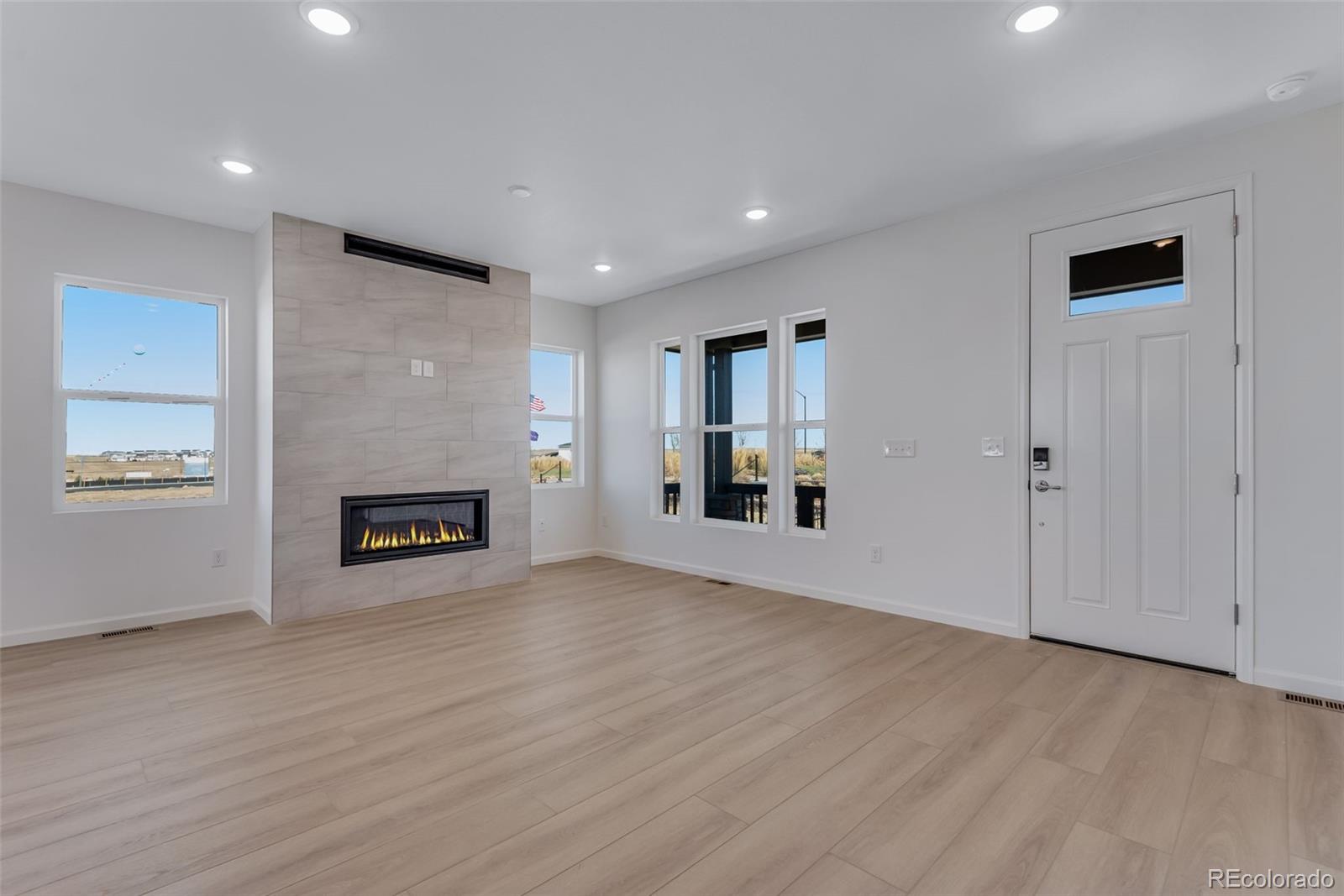 3364 N Haleyville Court