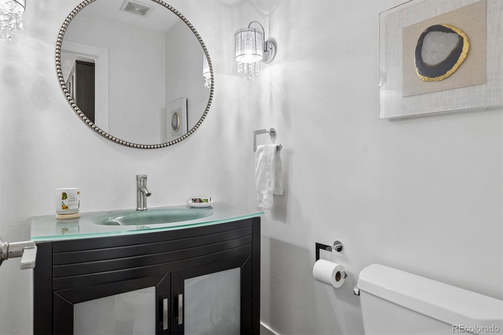 895 S Glencoe Street