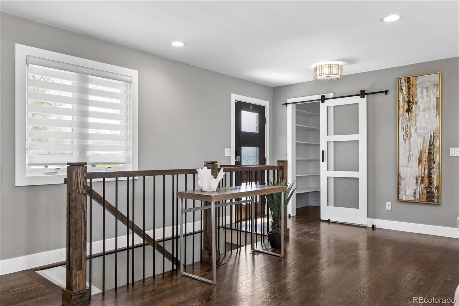 895 S Glencoe Street