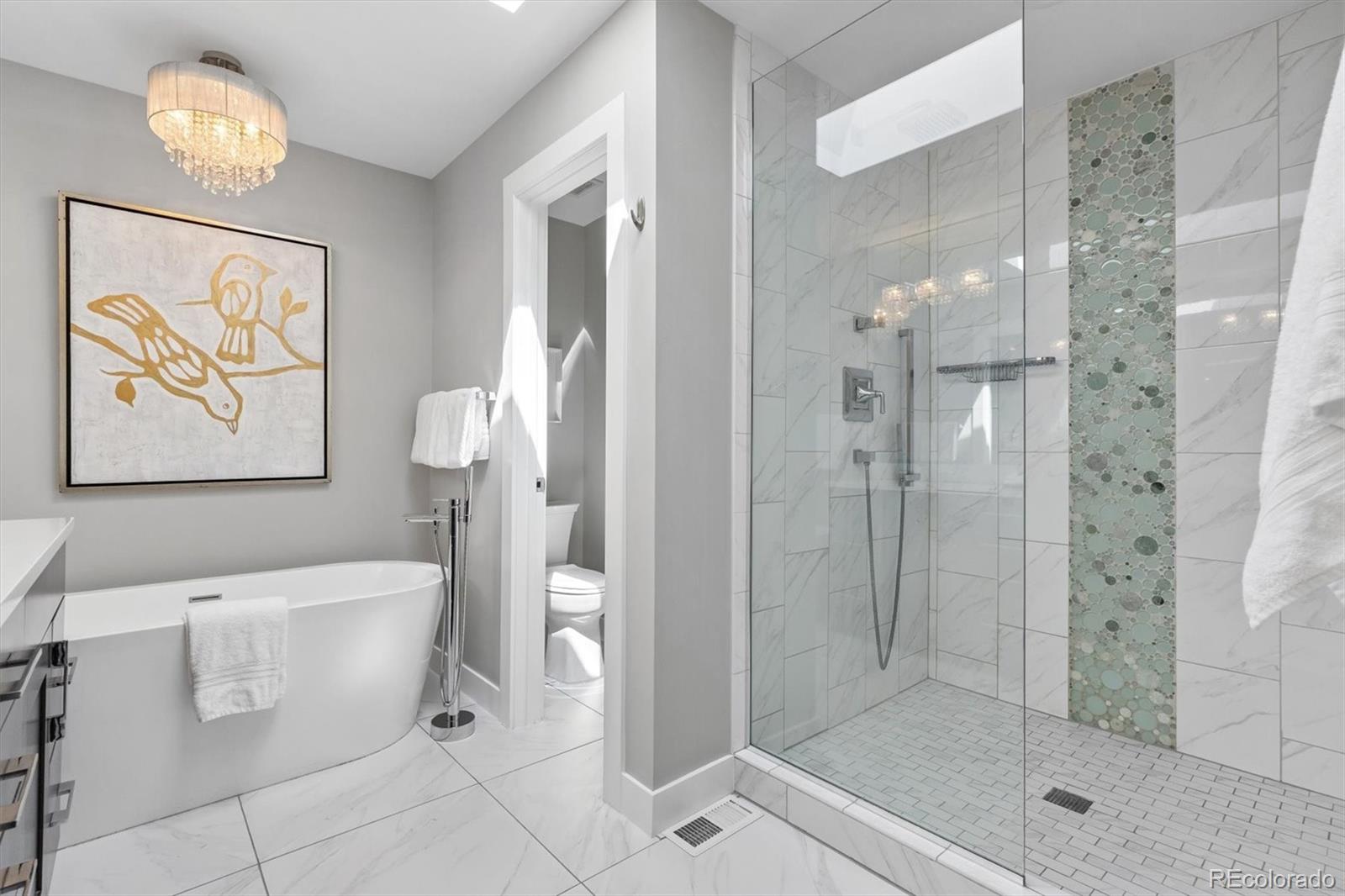 895 S Glencoe Street