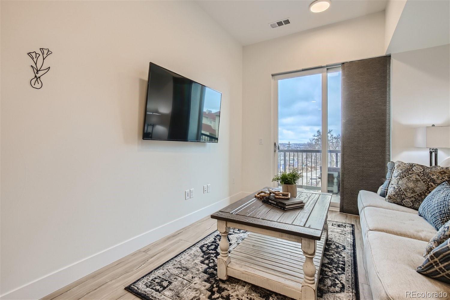 2876 W 53rd Avenue Unit: 218