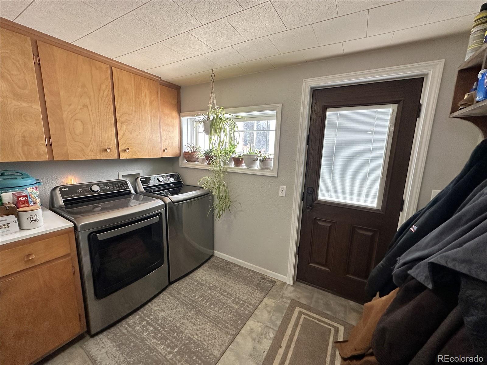 116 W 5th Street