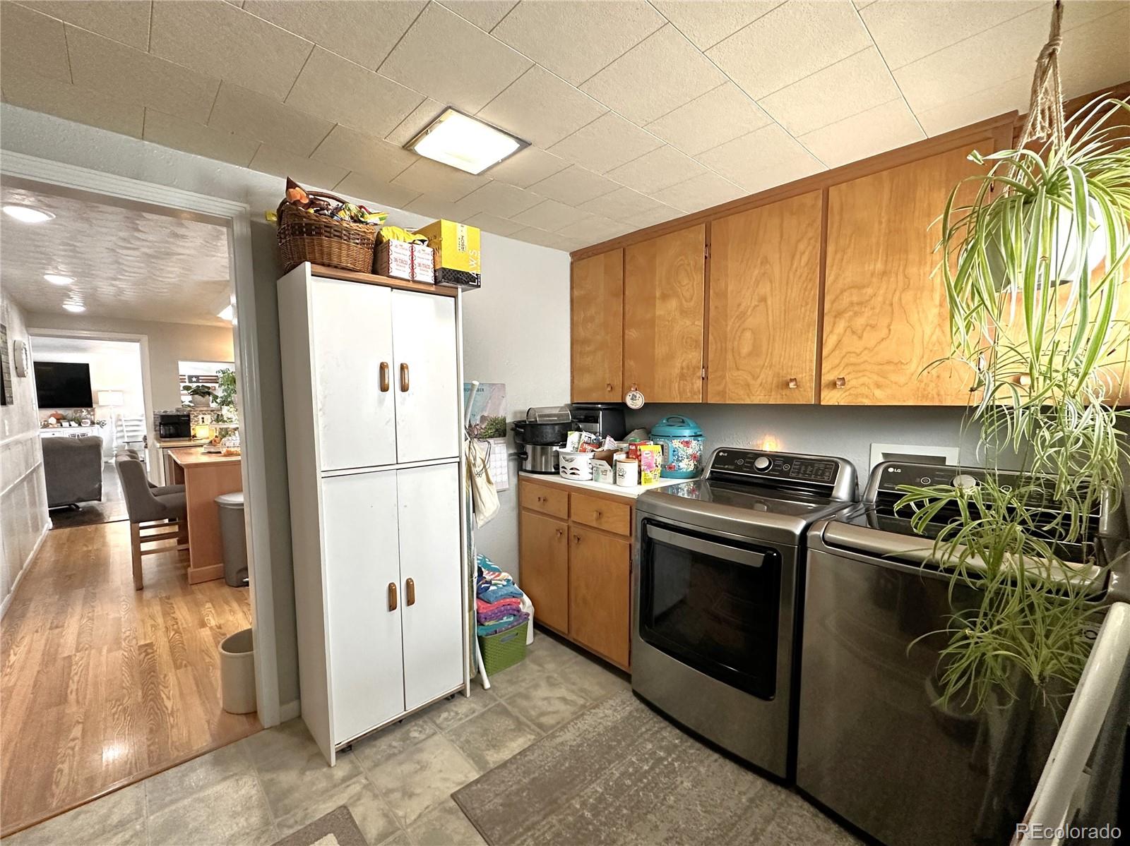116 W 5th Street