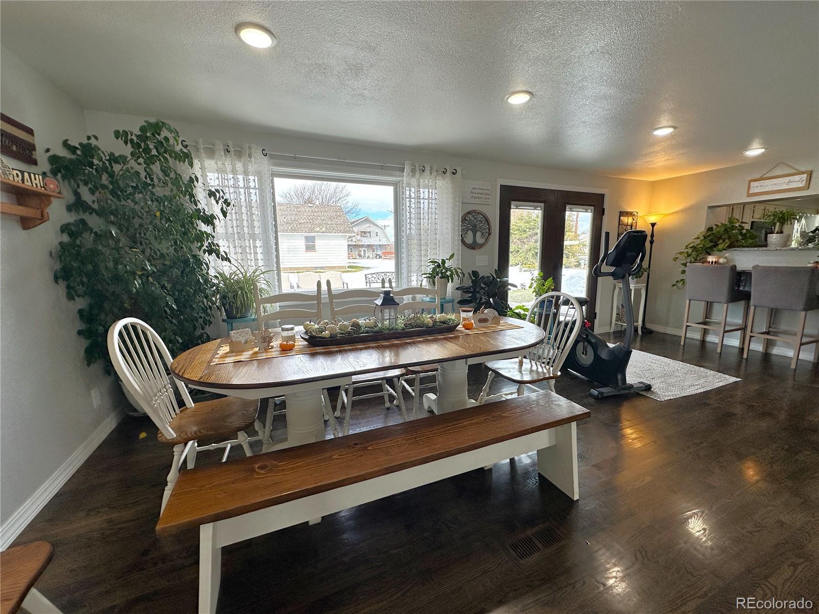 116 W 5th Street