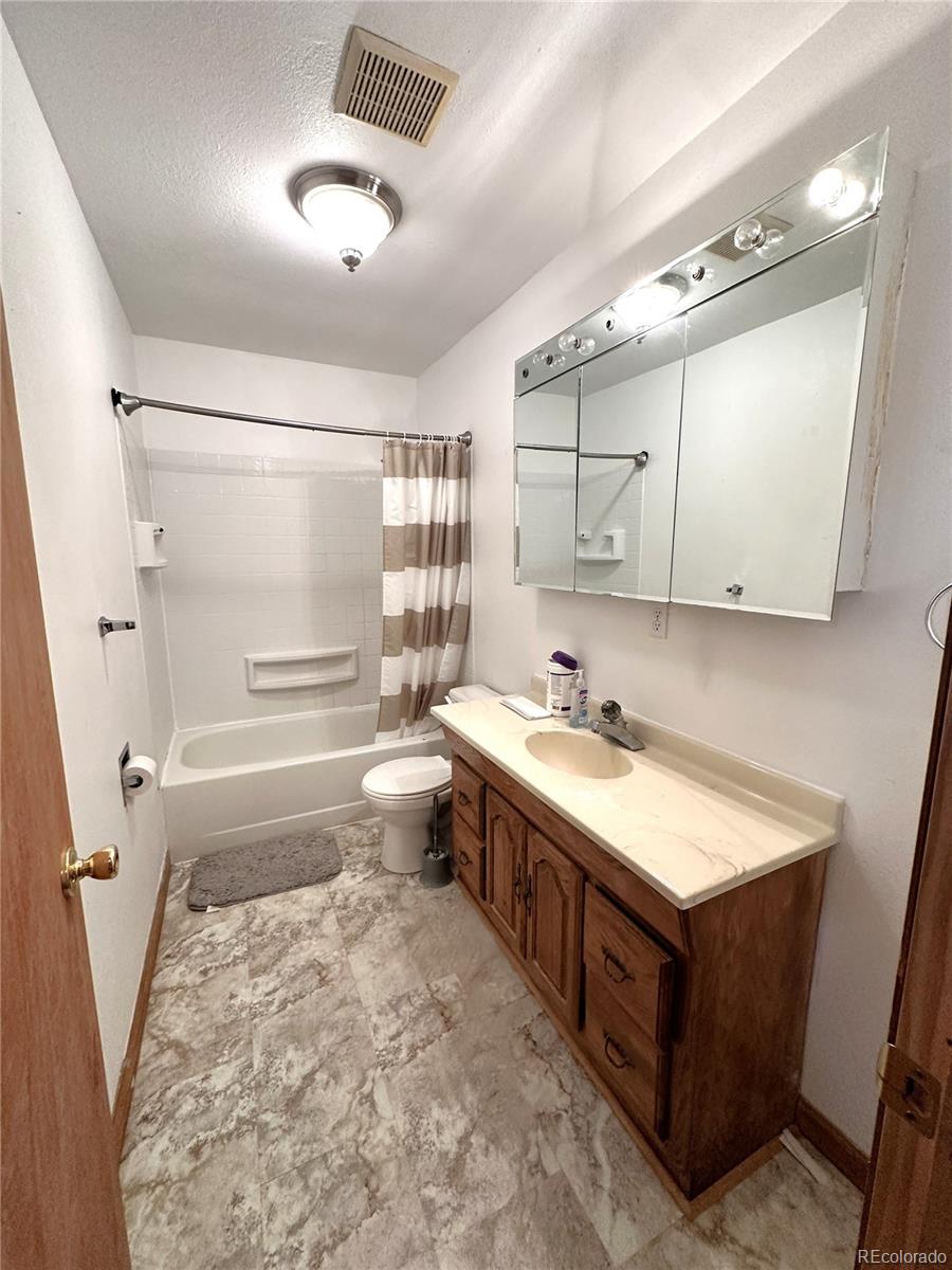 309 8th Street