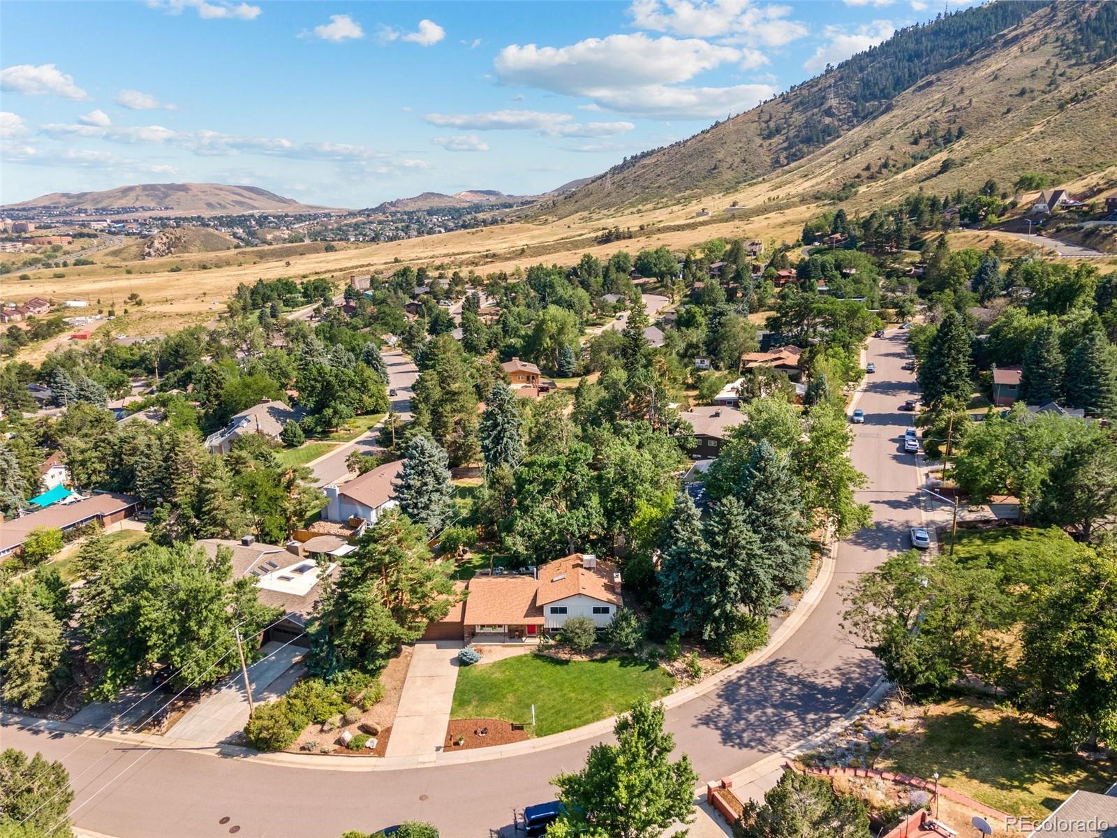 2015 Foothills Road