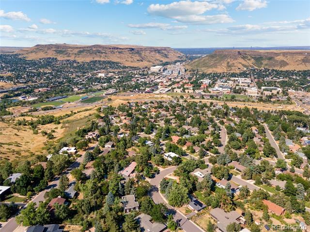 2015 Foothills Road