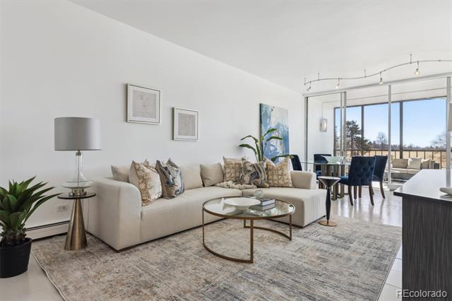 1201 N Williams Street Unit: 3A