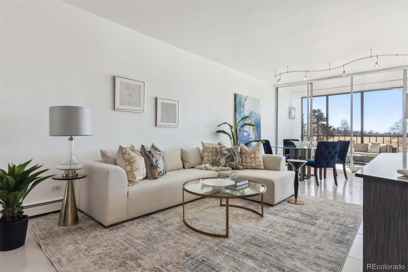 1201 N Williams Street Unit: 3A