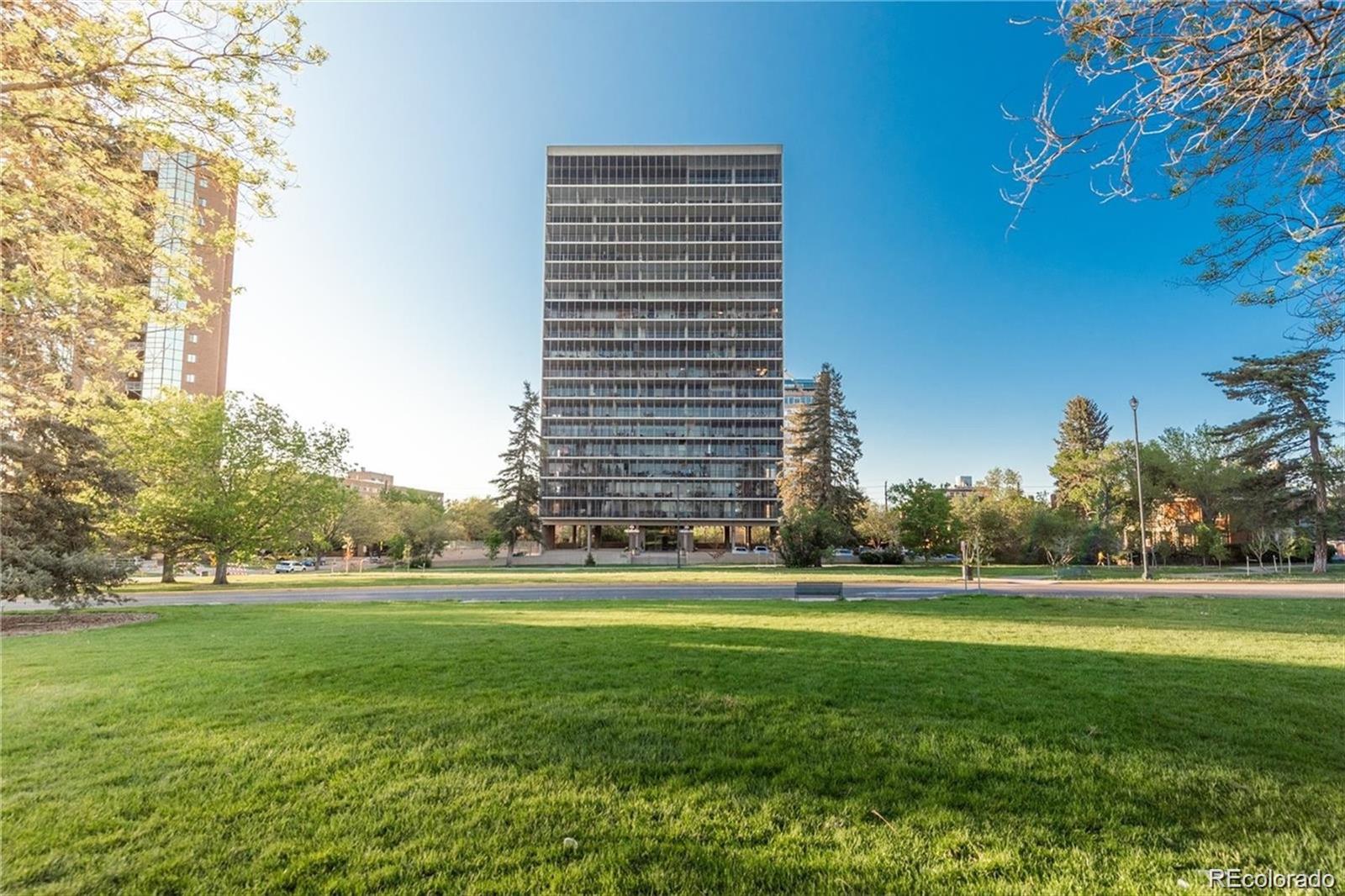 1201 N Williams Street Unit: 3A