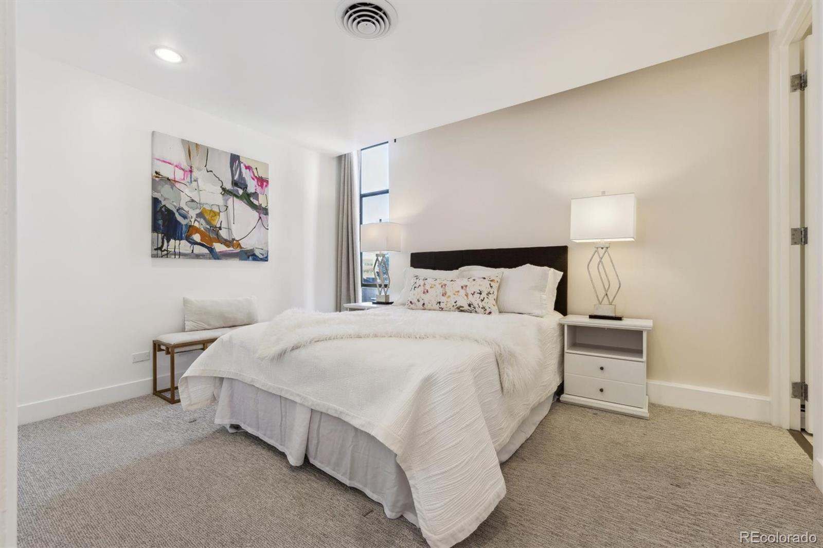 1201 N Williams Street Unit: 3A