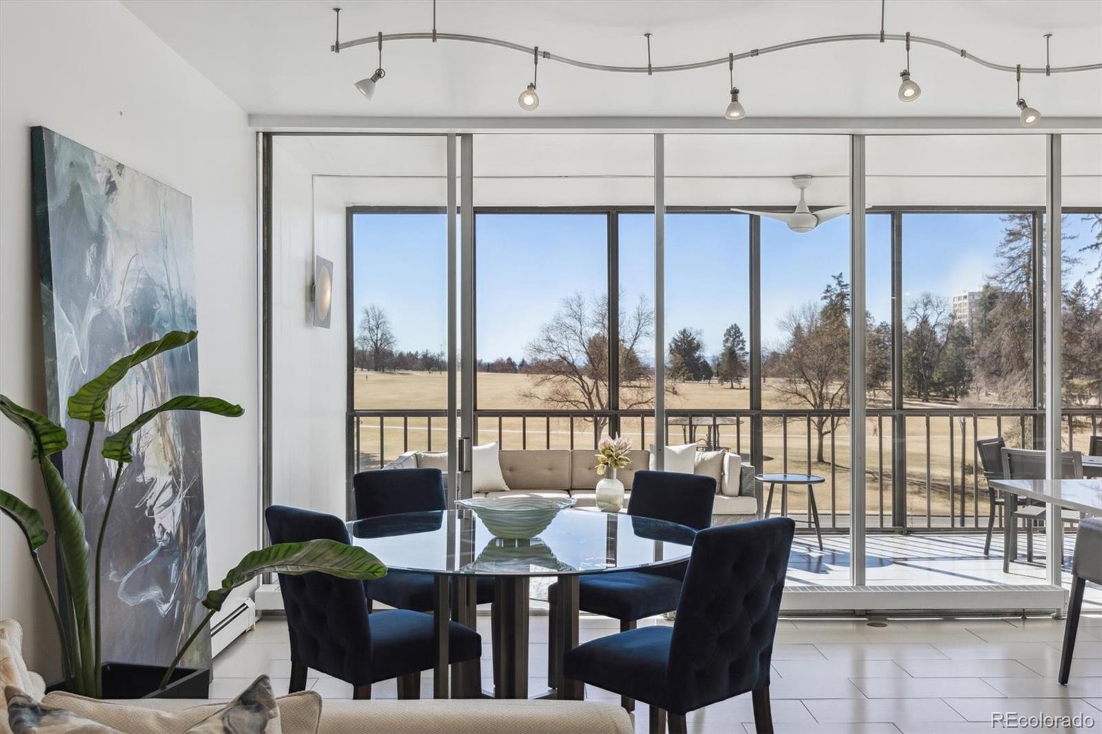 1201 N Williams Street Unit: 3A