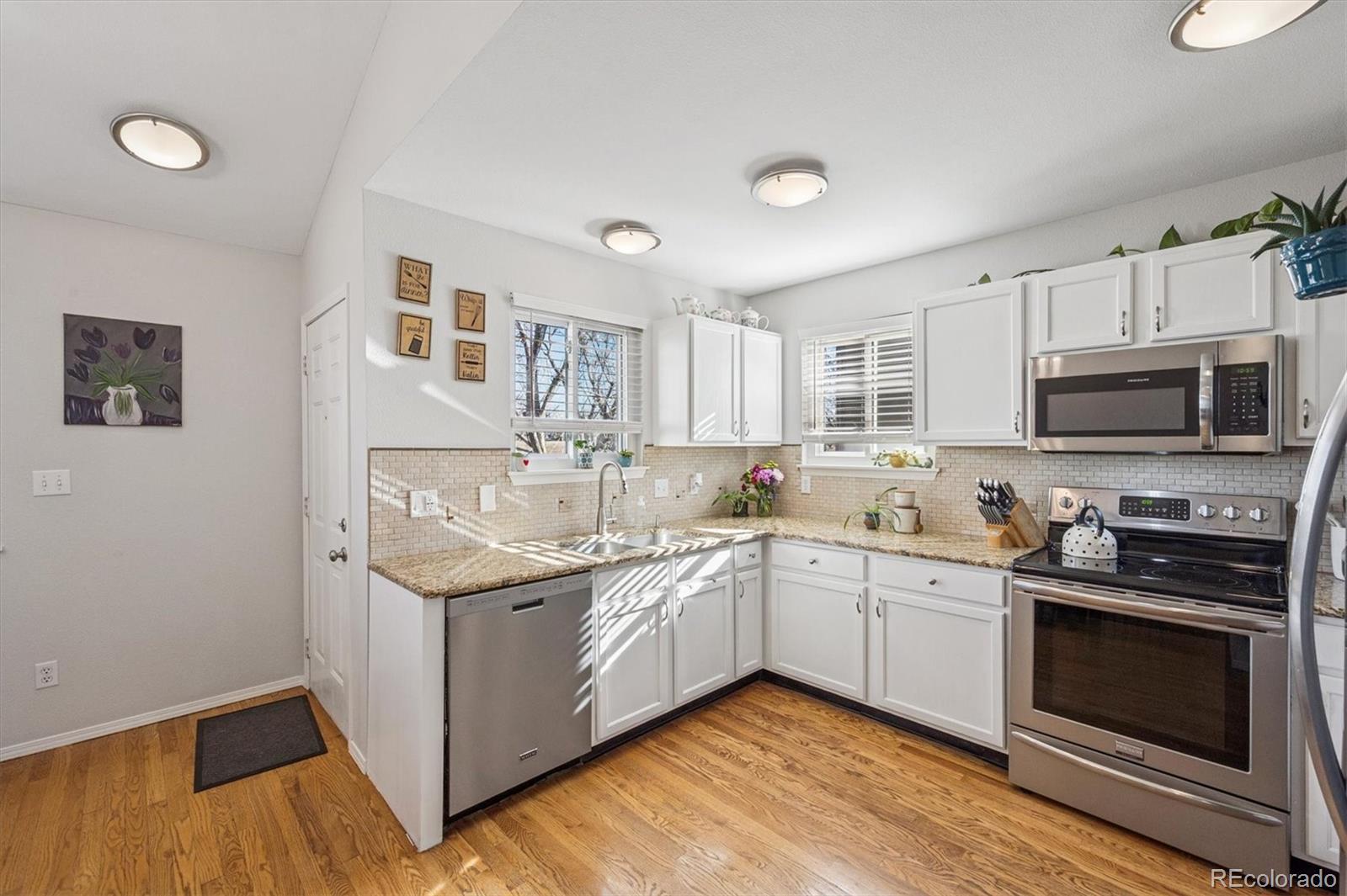 4216 S Ireland Court