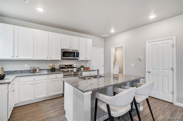 310 Shoveler Way