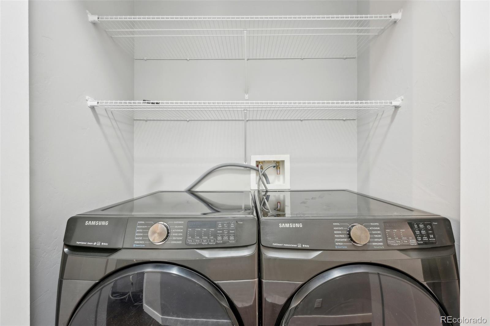 336 E 1st Avenue Unit: 207