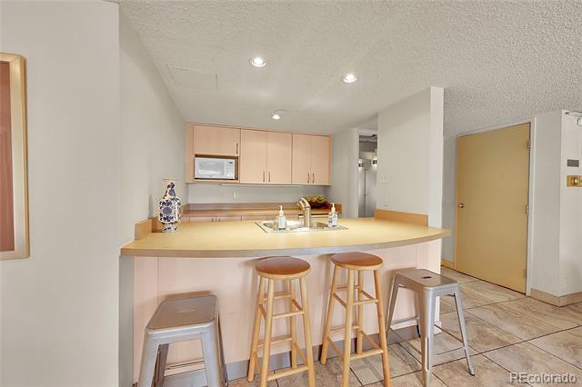 777 N Washington Street Unit: 1005