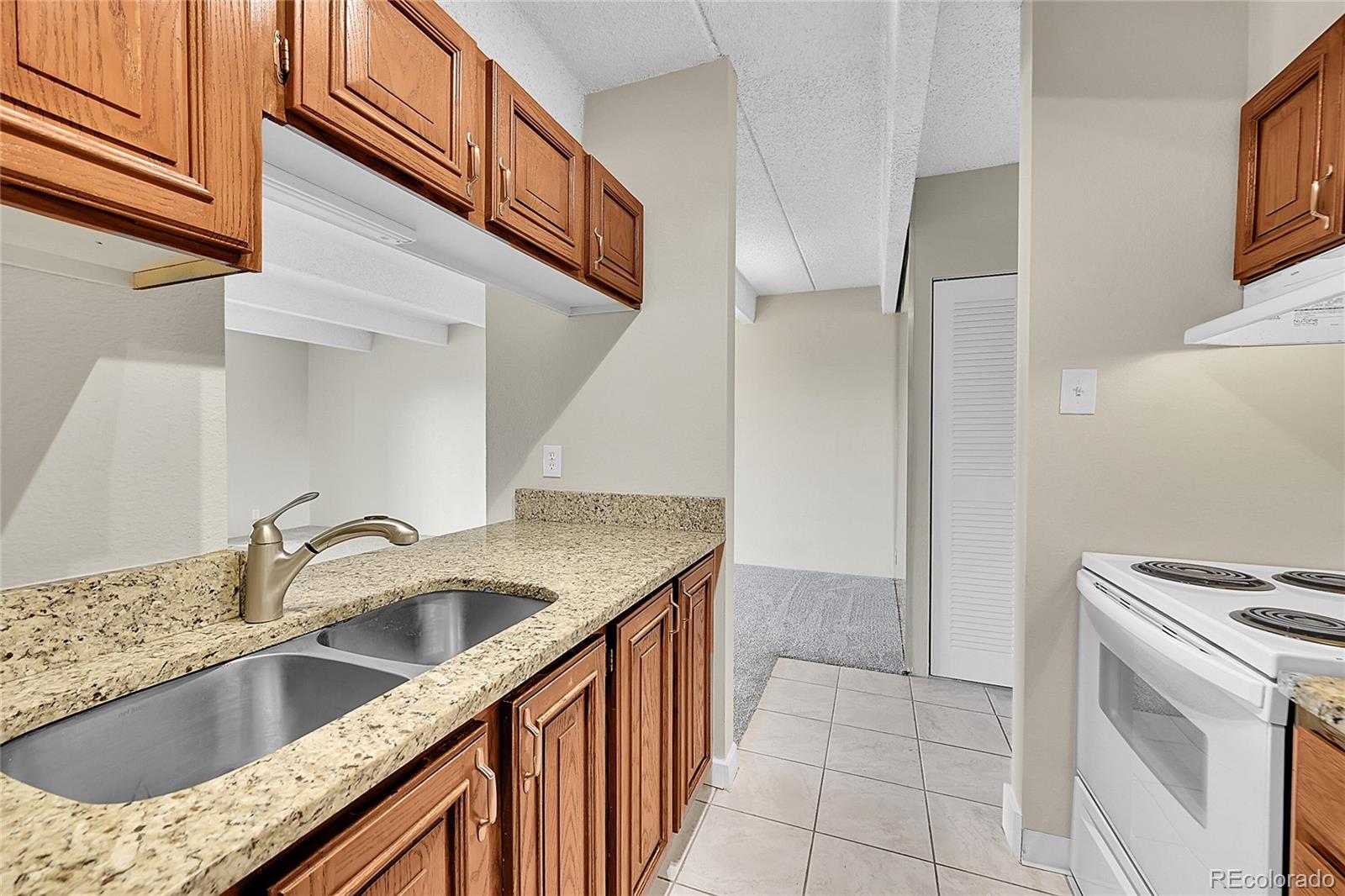 777 N Washington Street Unit: 1005