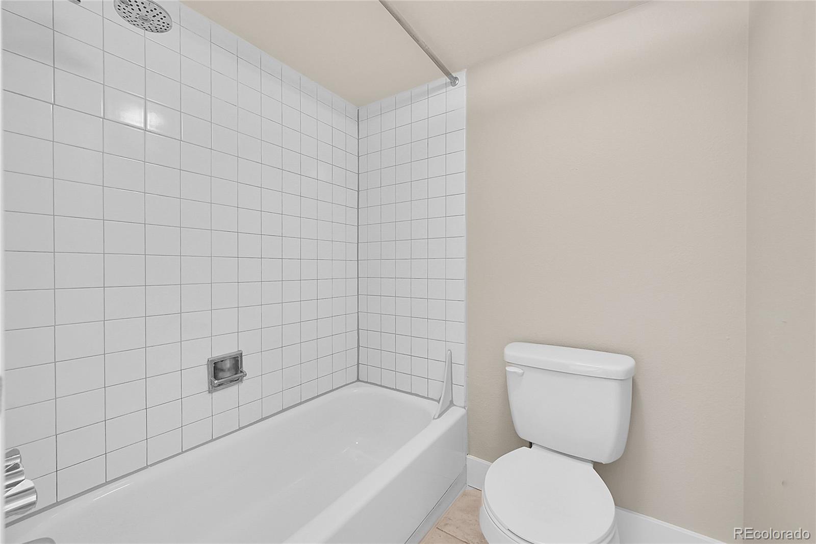 777 N Washington Street Unit: 1005