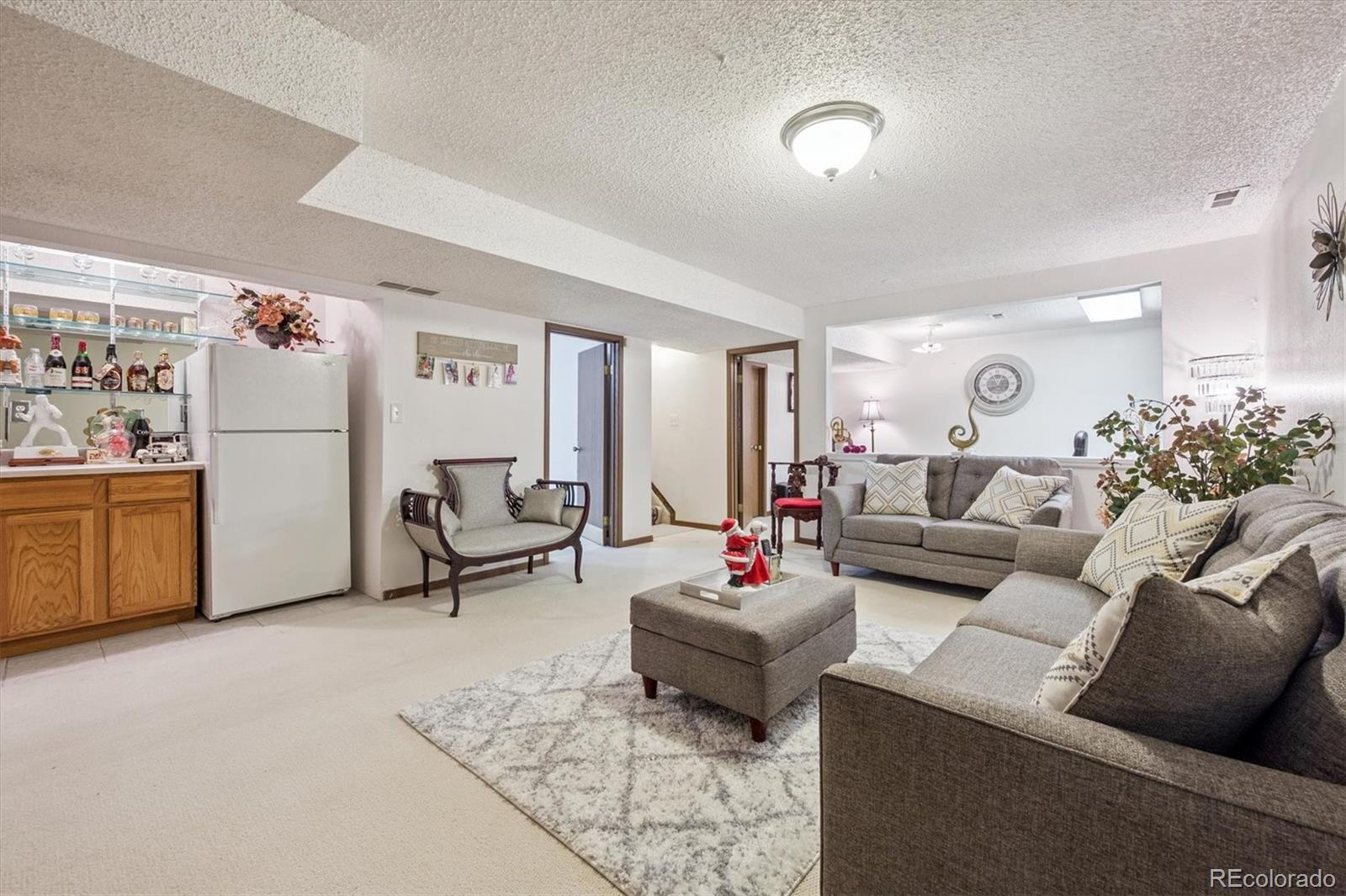 12024 E Maple Avenue