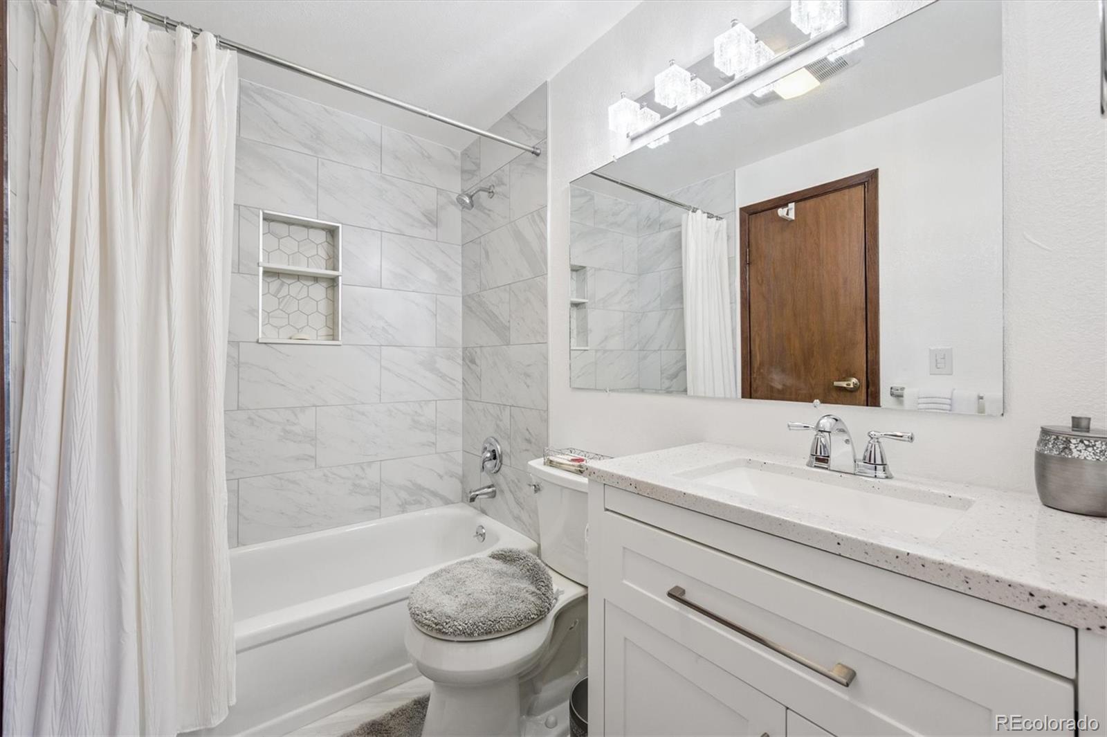 12024 E Maple Avenue